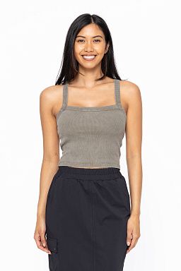 SquareTwist Crop Tank Ivy green